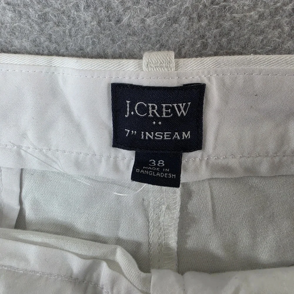 J. Crew 7 Inch Inseam Chino Shorts Men's Size 38 White Classic Fit NWT  $70